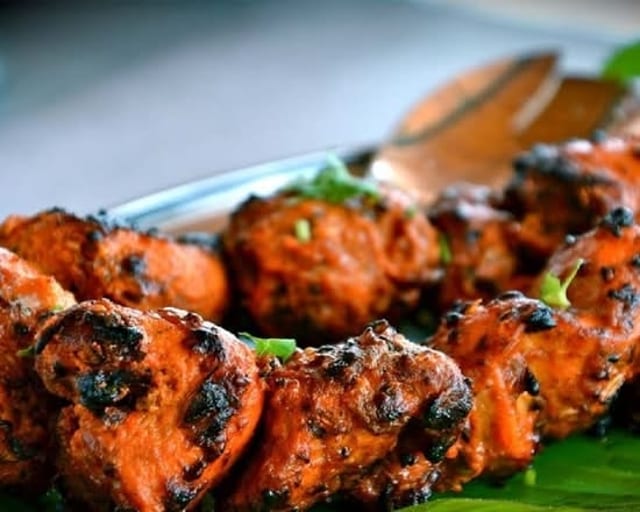 Hariyali Chicken Tikka.